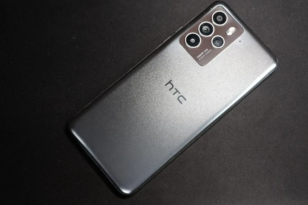 عودة قوية لشركة HTC