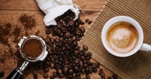 كيف يساهم الذكاء الاصطناعي في تحسين تجربة القهوة؟