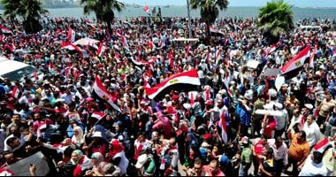 من الثورة إلى الرعاية..