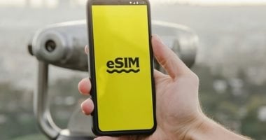 كيف تحمى بطاقات eSIM