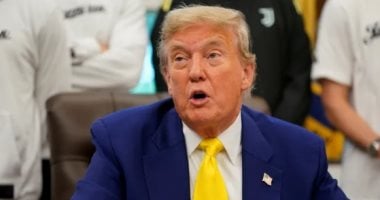 ترامب: أنقذت خامنئى من