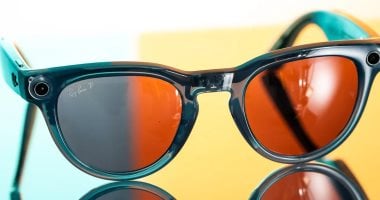 ميتا تطلق نظارات Oakley