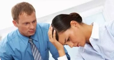تسريحات ضخمة تضرب شركات